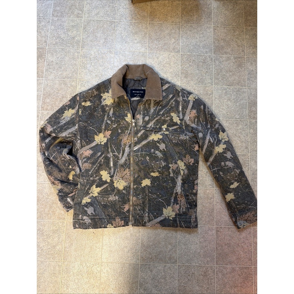 Abercrombie & Fitch Camo Crop Quilted Jacket Size S Workwear Chore Utility 3101